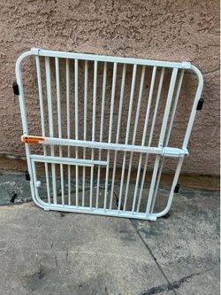 Door gate