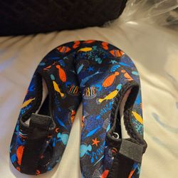 Water shoes