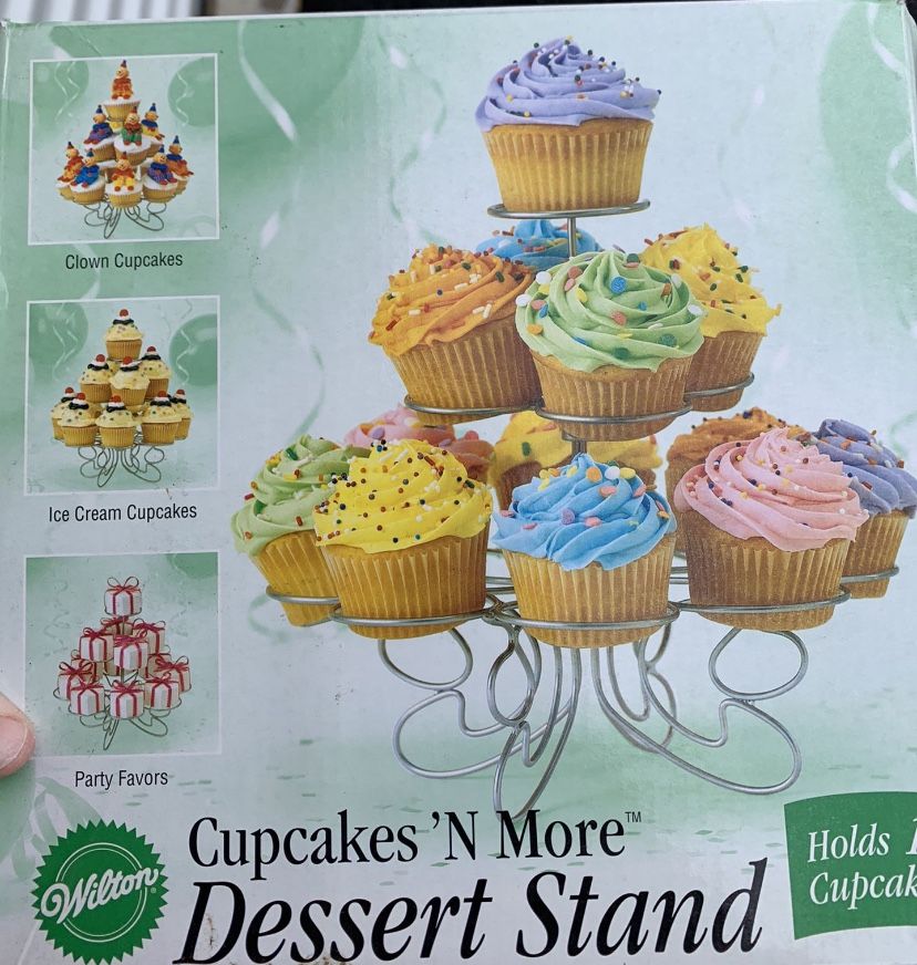 Cupcake/Dessert stands