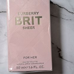 NEW & SEALED " BURBERRY BRIT WOMAN'S PARFUM SPRAY 30$