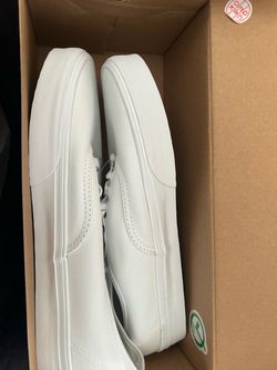 Brand New Vans Authentic True White – Men’s Size 10