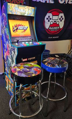 Marvel Arcade1up Cabinet With Over 15,000 Video Games and 2 Matching Stools