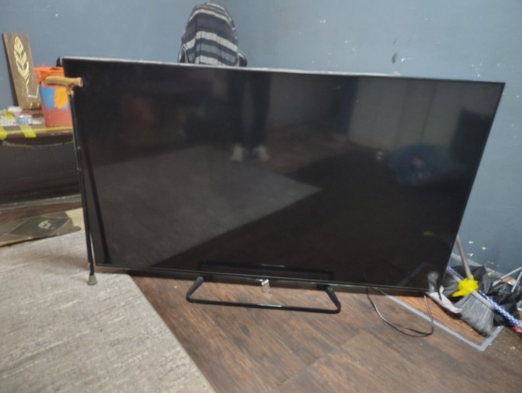 Sharp 70 Inch Smart tv