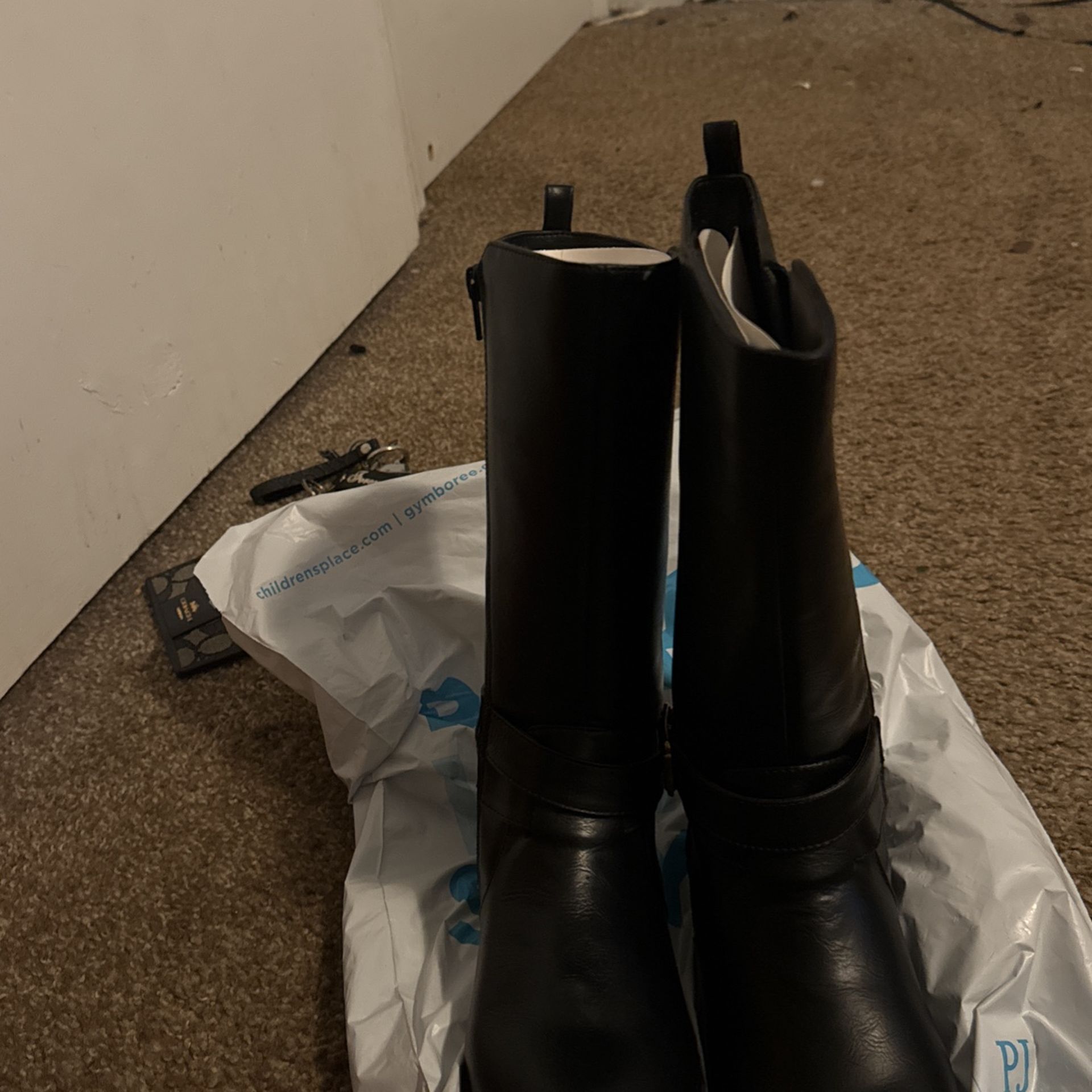 Girls Boots Brand New Size 3