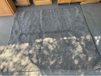 6x6 New Carpet 70 ounce Shaw carpet.