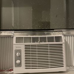 Brand New Midea AC unit