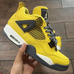 Jordan Retro 4s Beaters $40 FIRM NO TRADES 