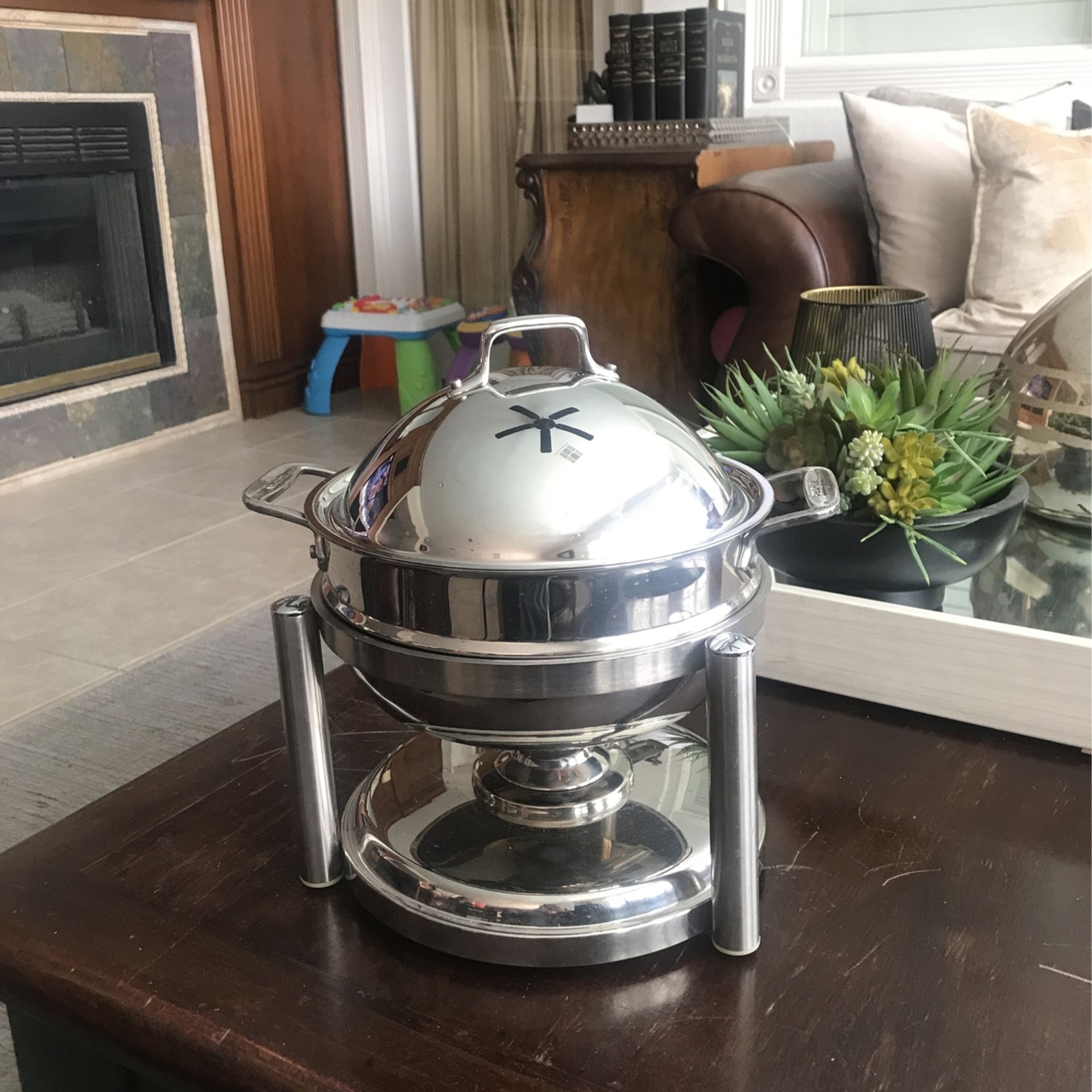 All-Clad Round Chafing Dish