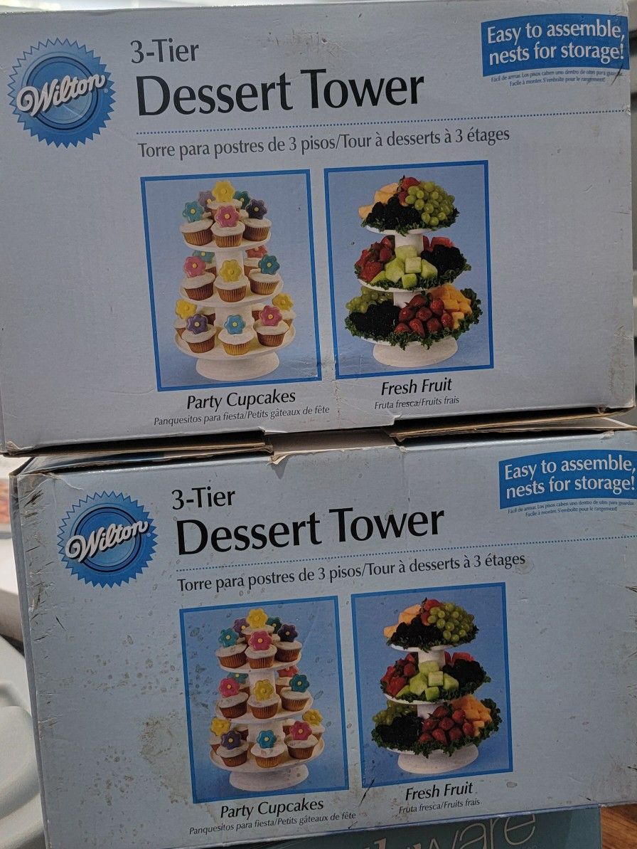 Wilton 3-Tier Dessert Tower