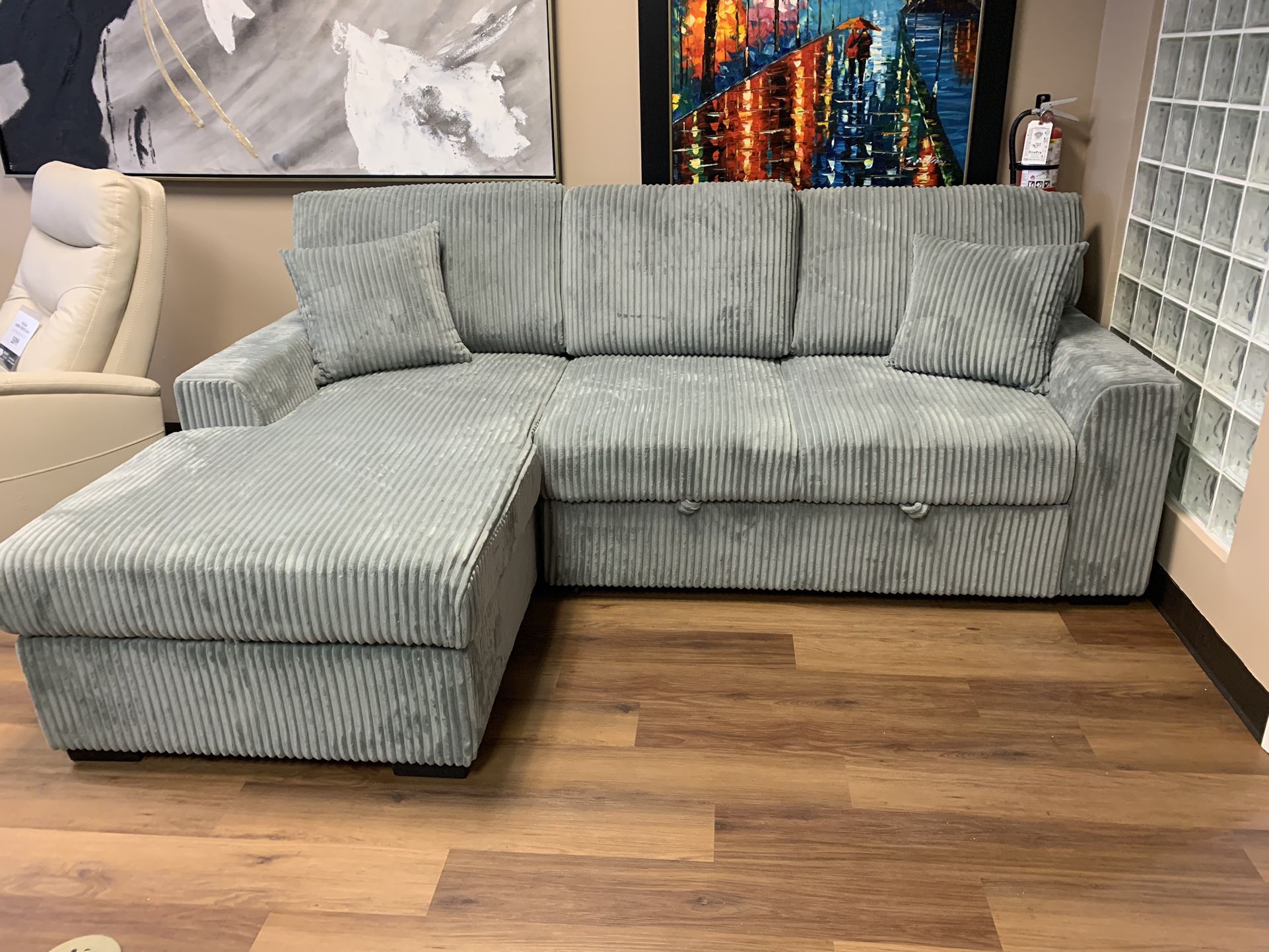 SALE ‼️Light Gray Fabric LHF Pull Out Sectional Sofa & 