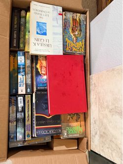 Box of sci fi fantasy books free