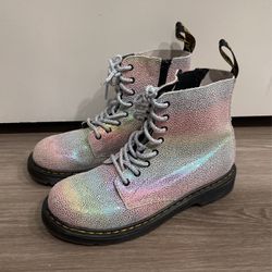 Dr Martens Air Wair Sole BouncLace Rainbow Boots Size 5
