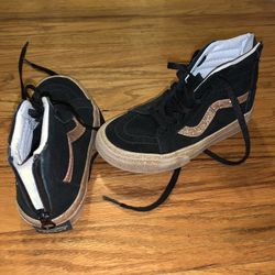 Girl’s shoes Bundle (5 Pairs Sold Together)