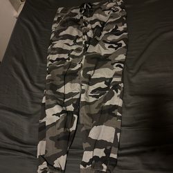 New Ecko Unlimited Pants 