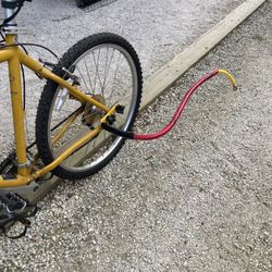 Dog Bike Tow Leash  (USA)