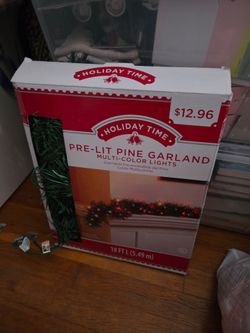 Pre-lit Pine Garland