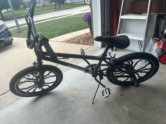 Boys Mongoose Bike