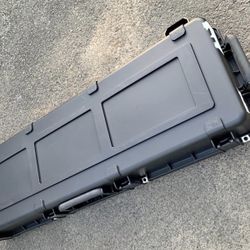 SKB HARD TRAVEL CASE 