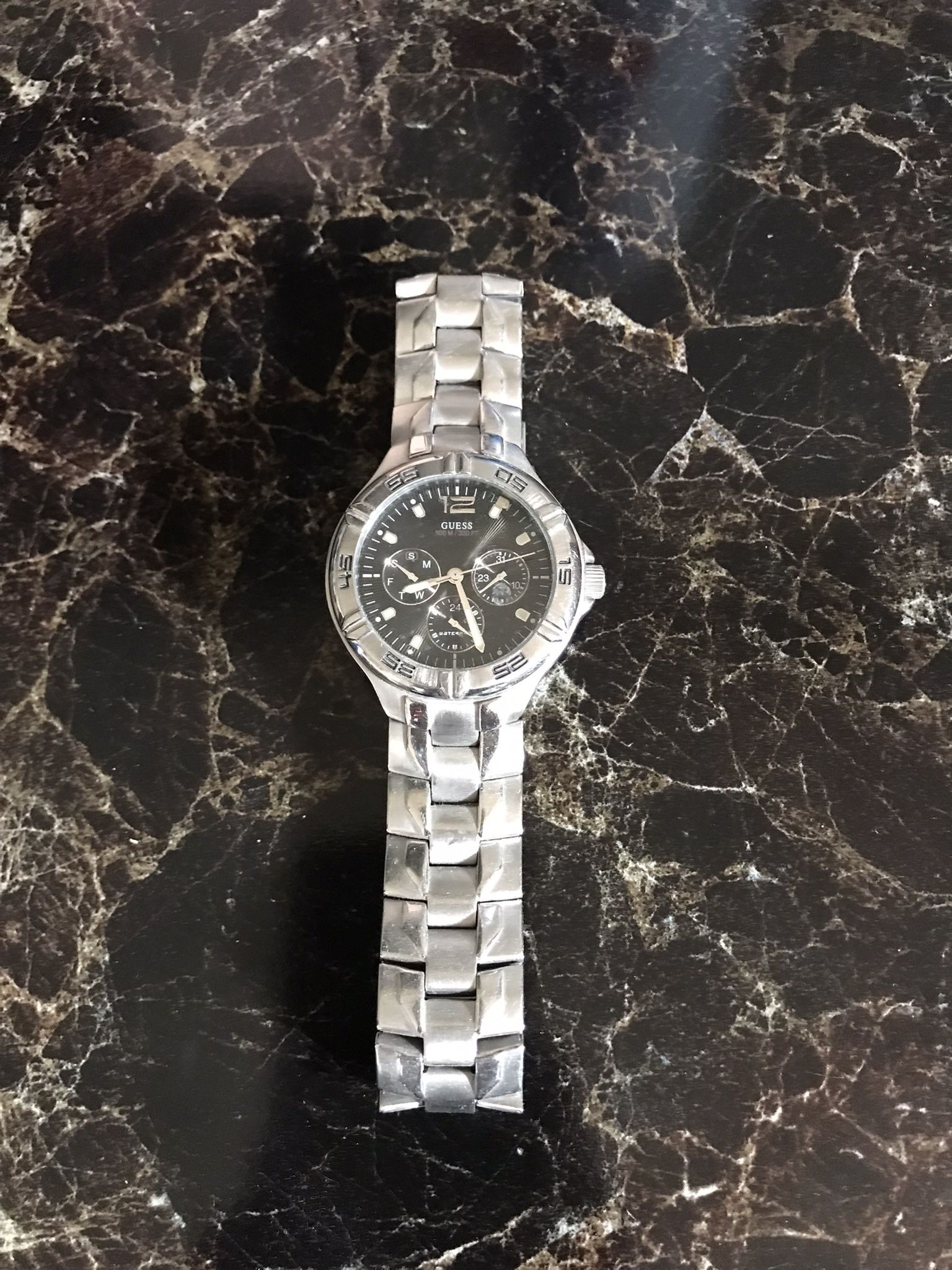 Guess Watch