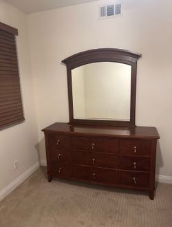 Wood dresser