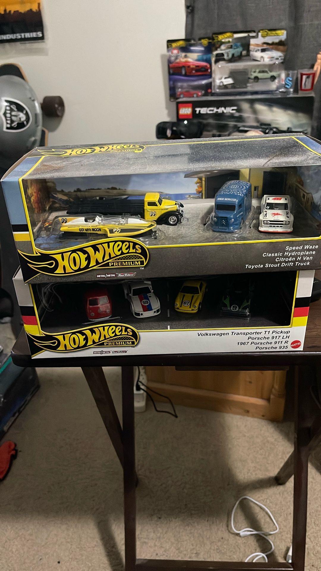 Hotwheel Diaphragms Porsche, Nissan Skylines, Toyota Drift Truck