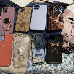 iPhone 14 Plus Lot Of Cases 
