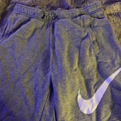 grey nike shorts M