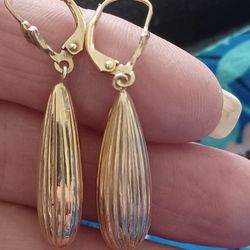 14kt. Gold Unique Earrings