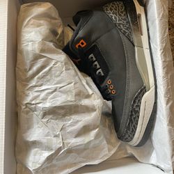 Jordan’s size 6.5Y