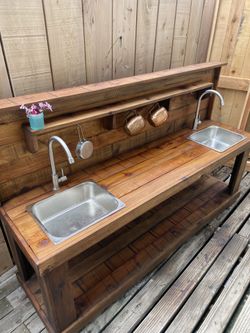 Mud Kitchen With Working Faucet For Kids