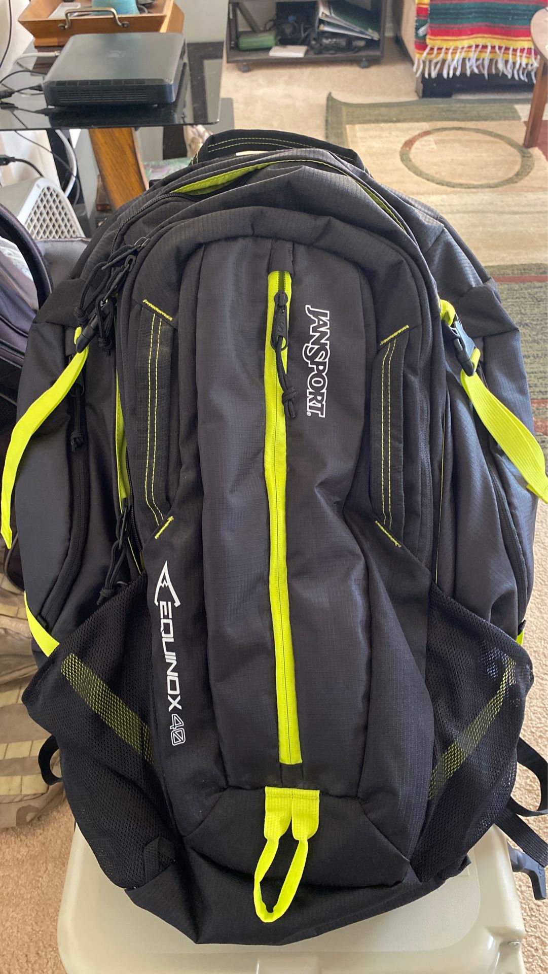 Jansport Equinox 40L backpack - NEW