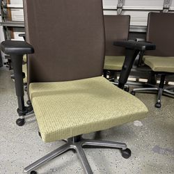 Adjustable Office Chair