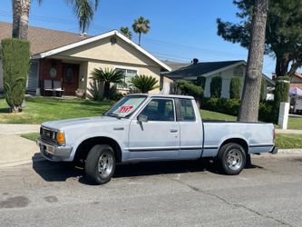 1986 Nissan Pickup