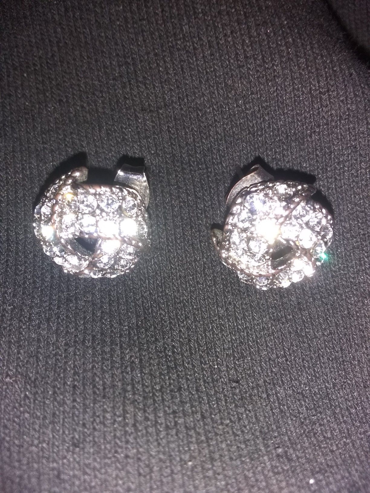 Earrings with stones