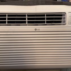 LG Wall Unit AC 240V Plug Brand New In Box