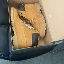 timberland junior 6.5 boots NEW