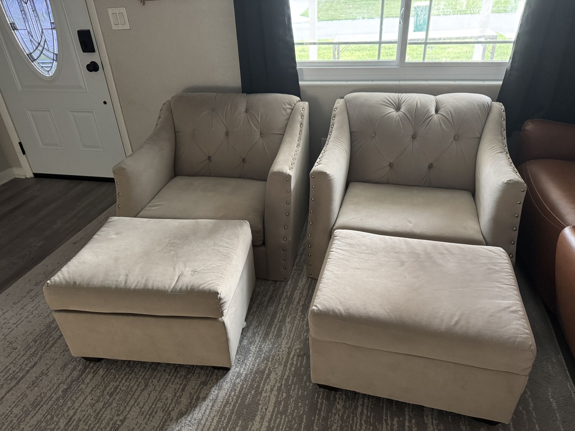 2 Chairs With Ottomans