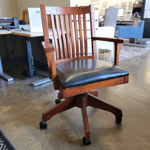 Mission Style Oak Desk Chair w/ Casters