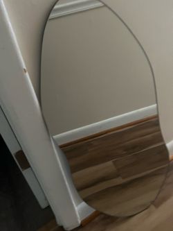 Irregular mirror