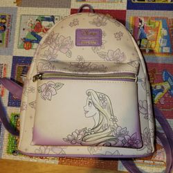Lounge Fly Back Pack