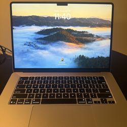 Apple MacBook *NEW*