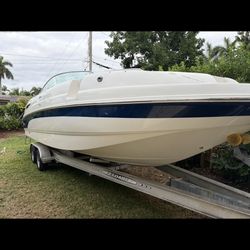 2002 Chaparral 26 **  Ready For Summer **