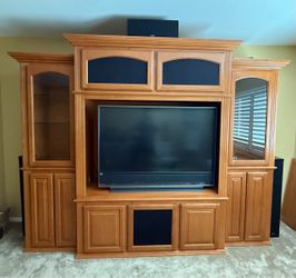 Entertainment System for TV and Storage