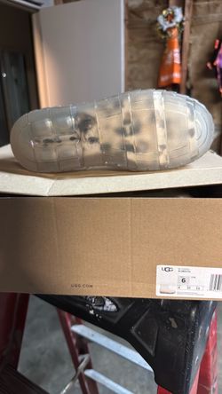Size 6 clear UGG rain boots