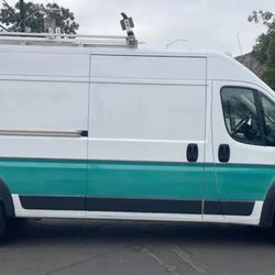 2014 Ram Promaster 3500 159” Full Build Out