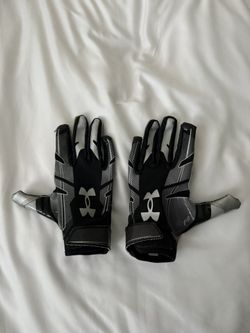Football Gloves 