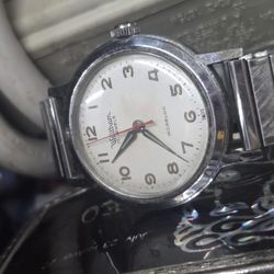 waltham 17 jewels incabloc Automatic 