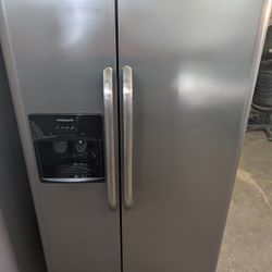 Used Frigidaire Fridge!