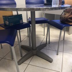 4 Chairs And Table