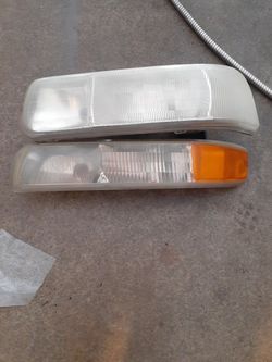 Chevy Front Headlights For 2001-2003 Good condition